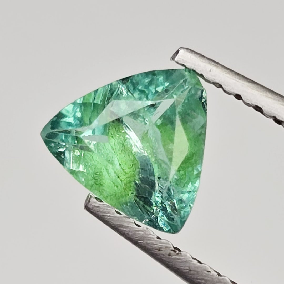 0.72 ct Natural Paraiba Neon Green Apatite: Gemstones: Natural Neon Apatite /Carat Weights: 0.72 ct /Size or Dimensions: 6 X 5.80 X 3.30 mm Approx