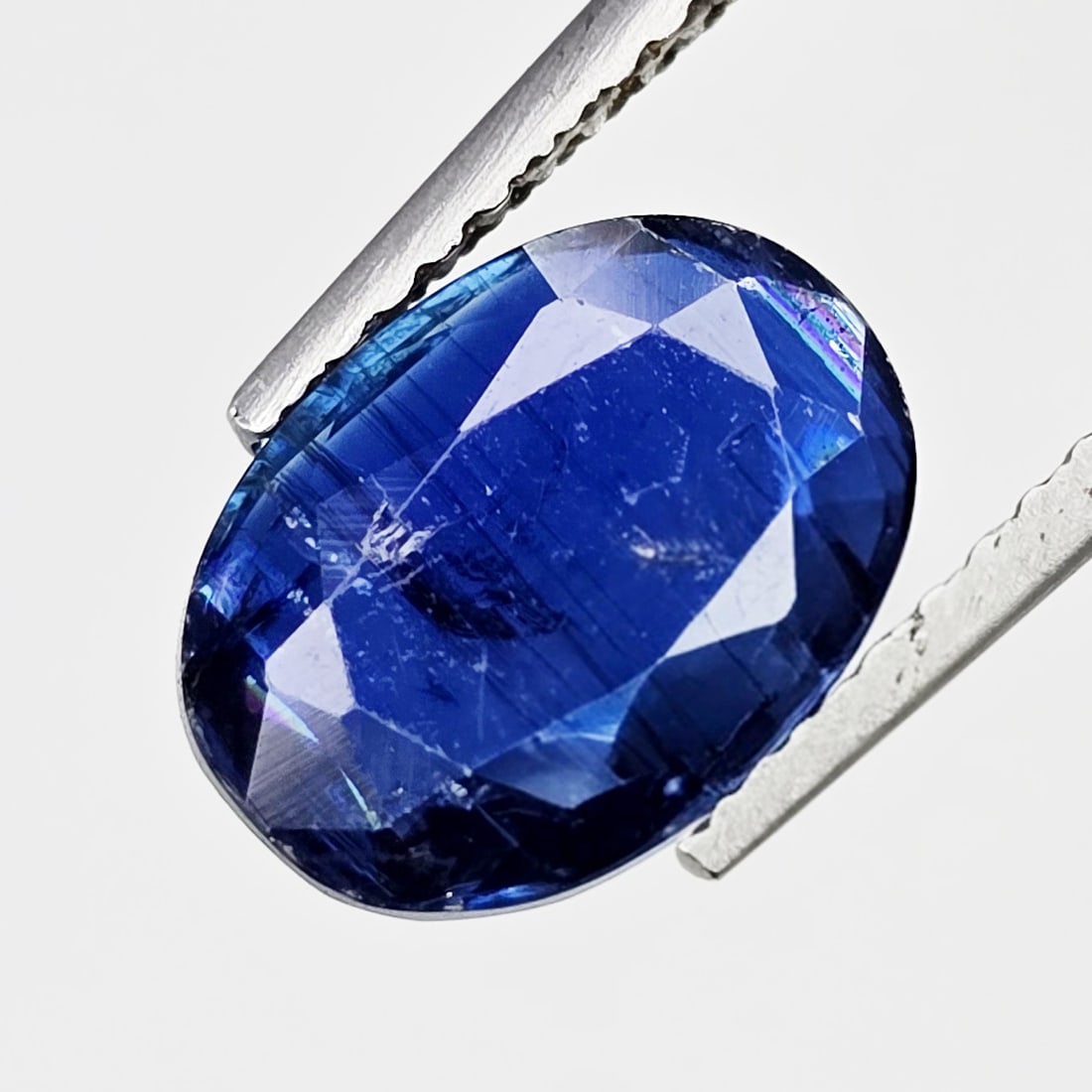 2.31 Ct Natural Blue Kyanite: Gemstones: Natural Kyanite /Carat Weights: 2.31 ct /Size or Dimensions: 9.70 X 7 X 3 mm / Treatment: No