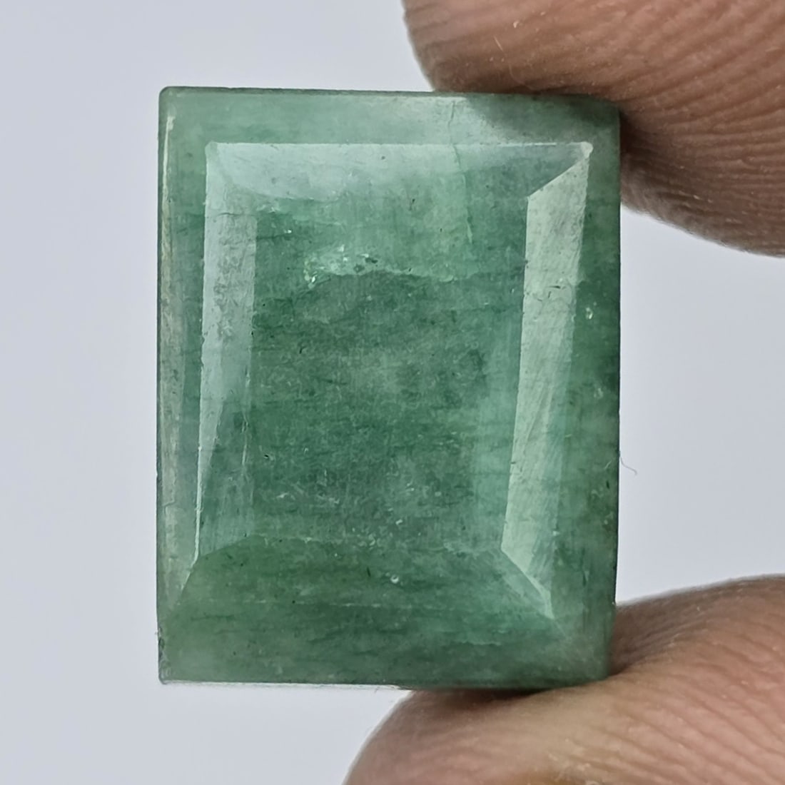 12.74 Ct Coated Emerald: Gemstones: Natural Emerald /Carat Weights: 12.74 ct /Size or Dimensions: 14.30 X 11 X 7.80 mm Approx /Treatment : Coated