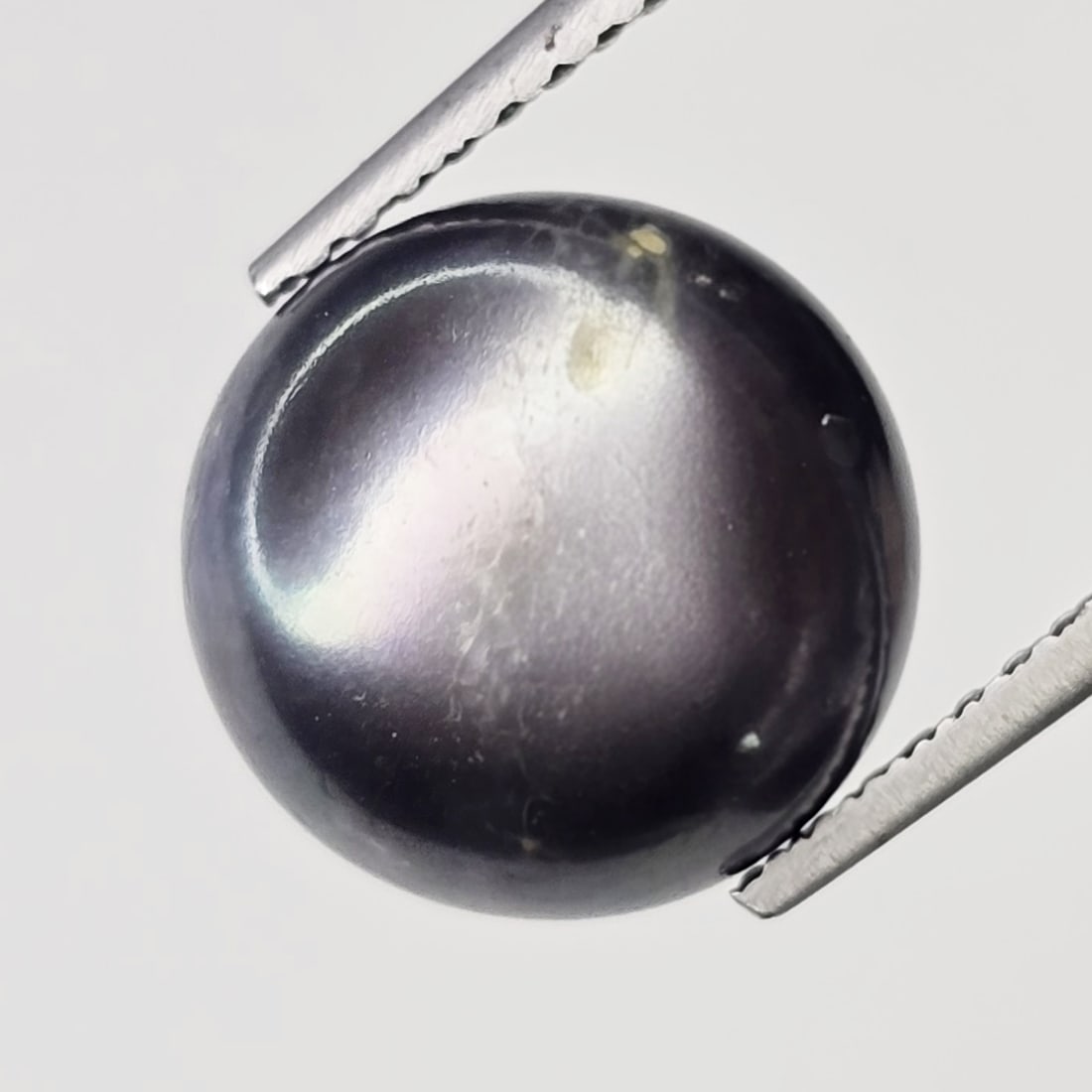 6.20 ct "Rare" Natural Black Tahitian Pearl: Gemstones: Natural Tahitian Pearl /Carat Weights: 6.20 ct /Size or Dimensions: 10 X 10 mm Approx