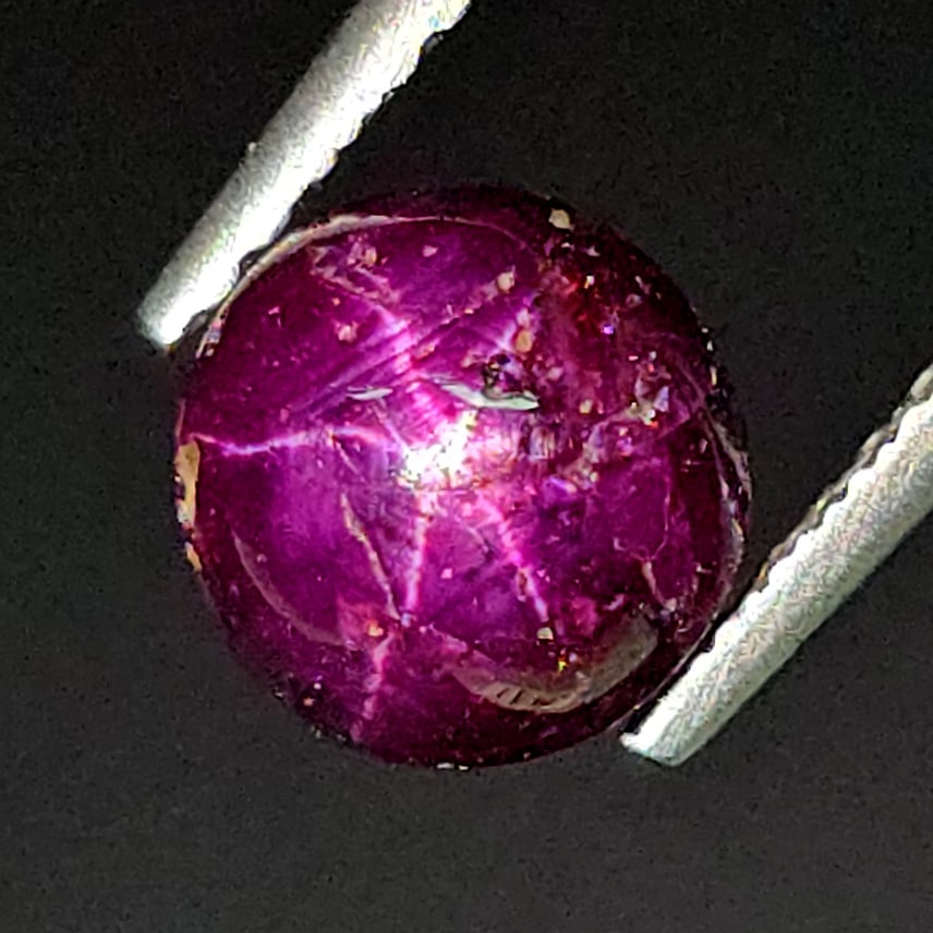 2.57 Ct Natural Star Ruby (1 of 4)