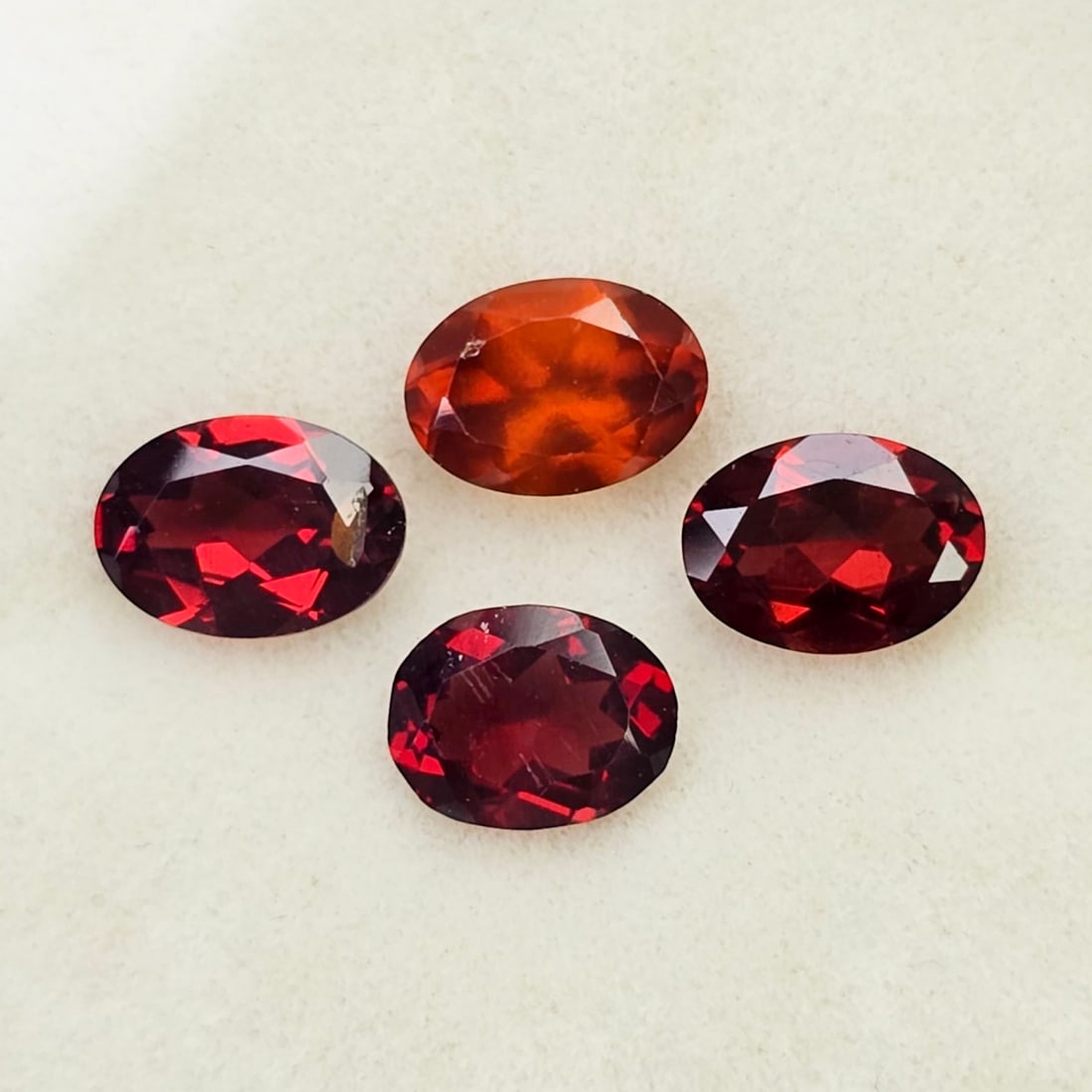 3.35 Ct Natural Red Garnet Set (1 of 2)