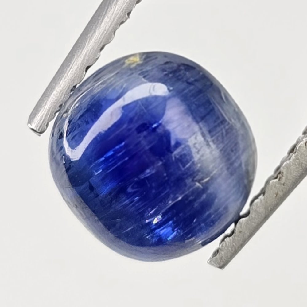 1.87 Ct Natural Blue Kyanite: Gemstones: Natural Kyanite /Carat Weights: 1.87 ct /Size or Dimensions: 7 X 6.70 X 3.70 mm / Treatment: No