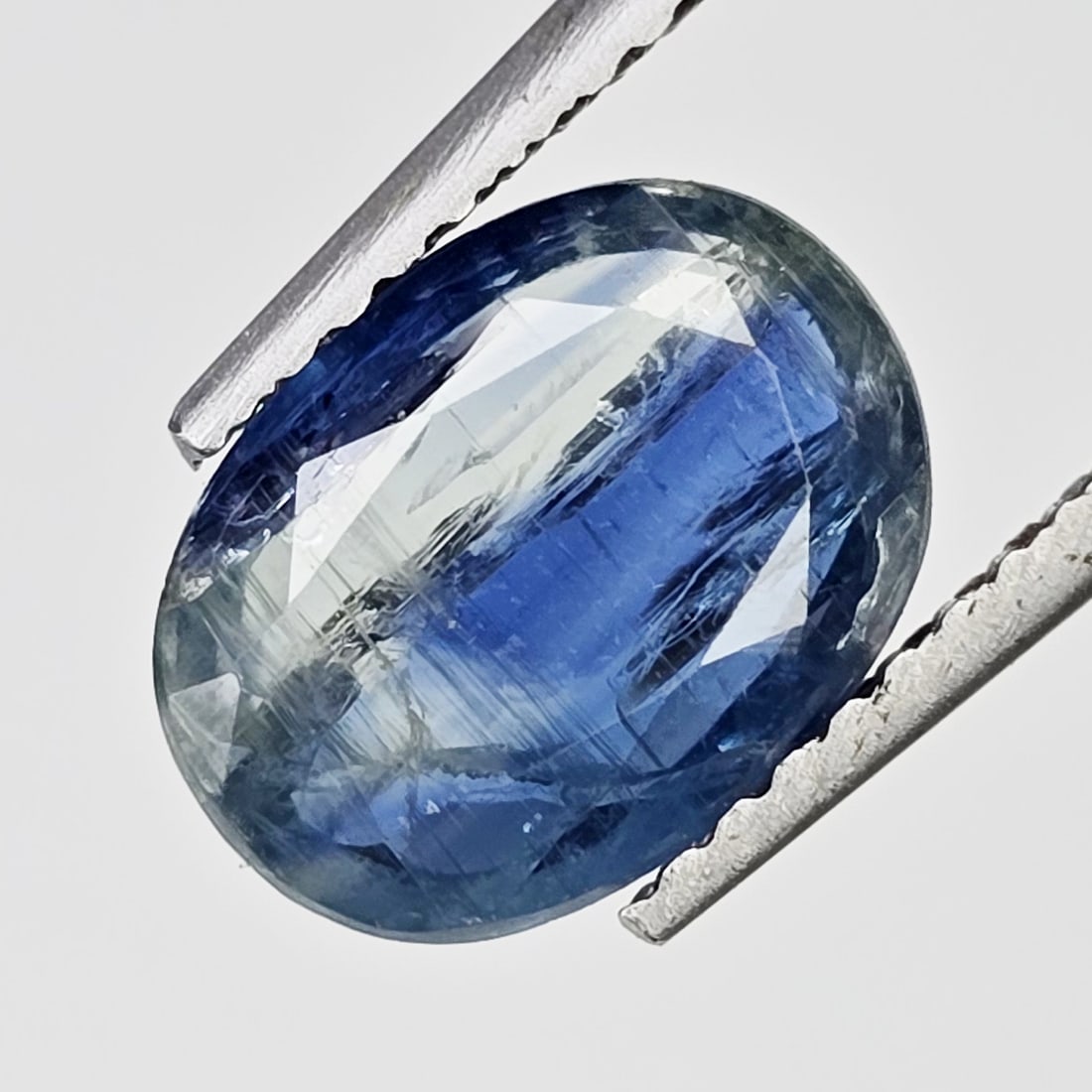 2.16 Ct Natural Blue Kyanite: Gemstones: Natural Kyanite /Carat Weights: 2.16 ct /Size or Dimensions: 9.70 X 7 X 3 mm / Treatment: No