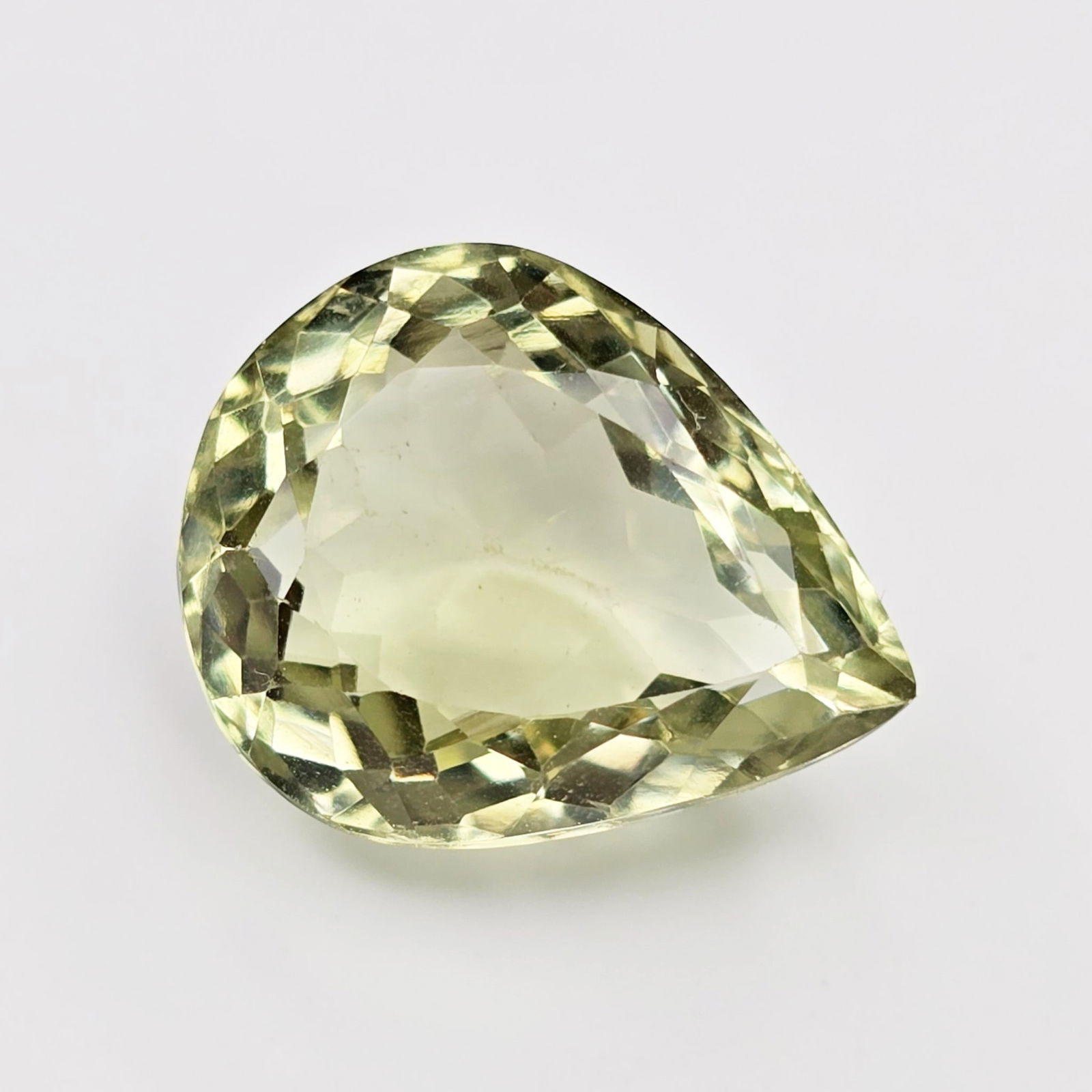 18.33 Ct "Top Quality" Natural Green Amethyst (1 of 3)
