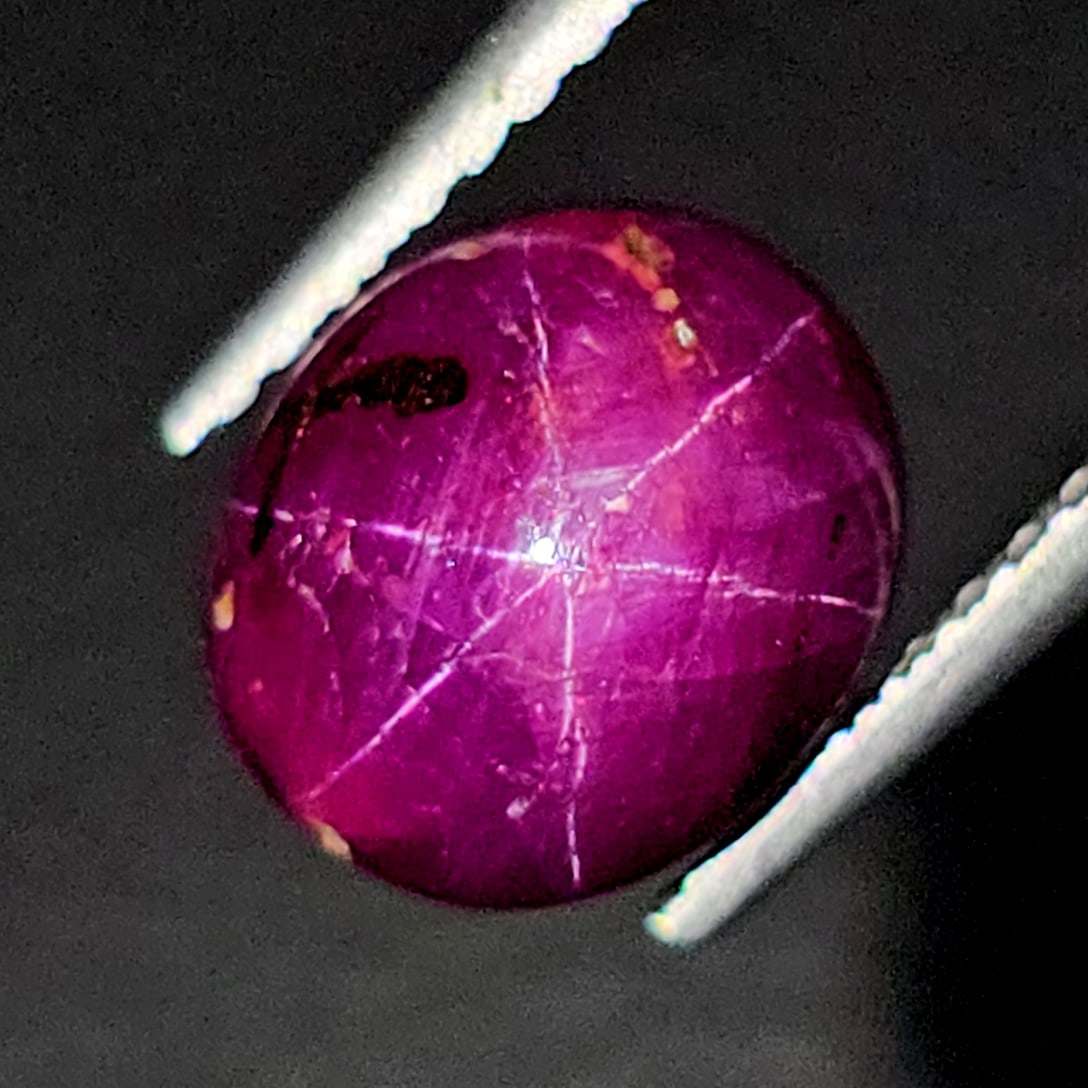 4.86 Ct Natural Star Ruby (1 of 4)
