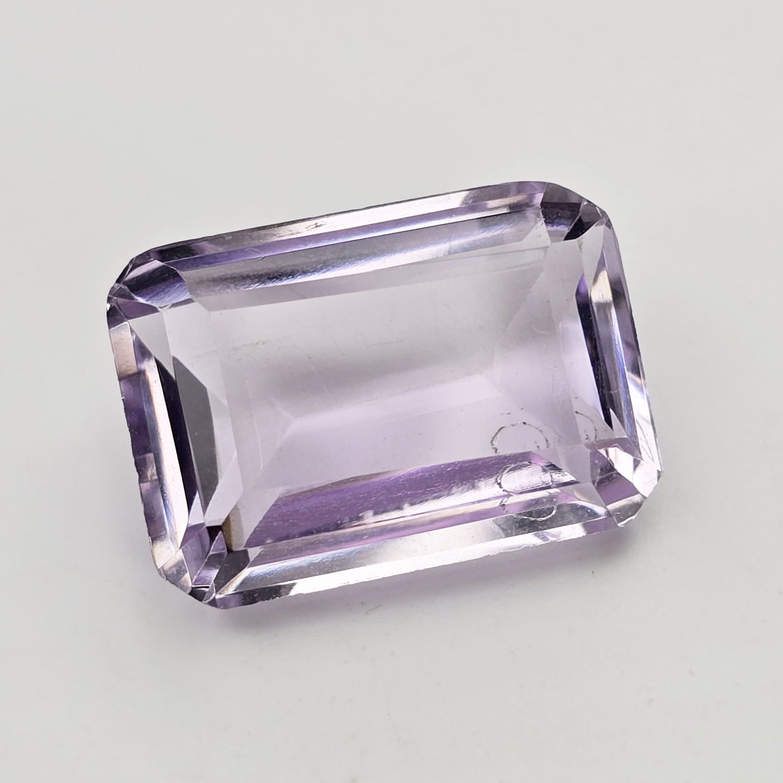 15.62 ct "Top Quality" Brazilian Natural Pink Amethyst: Gemstones: Natural Brazil Amethyst /Carat Weights: 15.62 ct /Size or Dimensions: 18 X 13 X 8.40 mm /Origin : Brazil