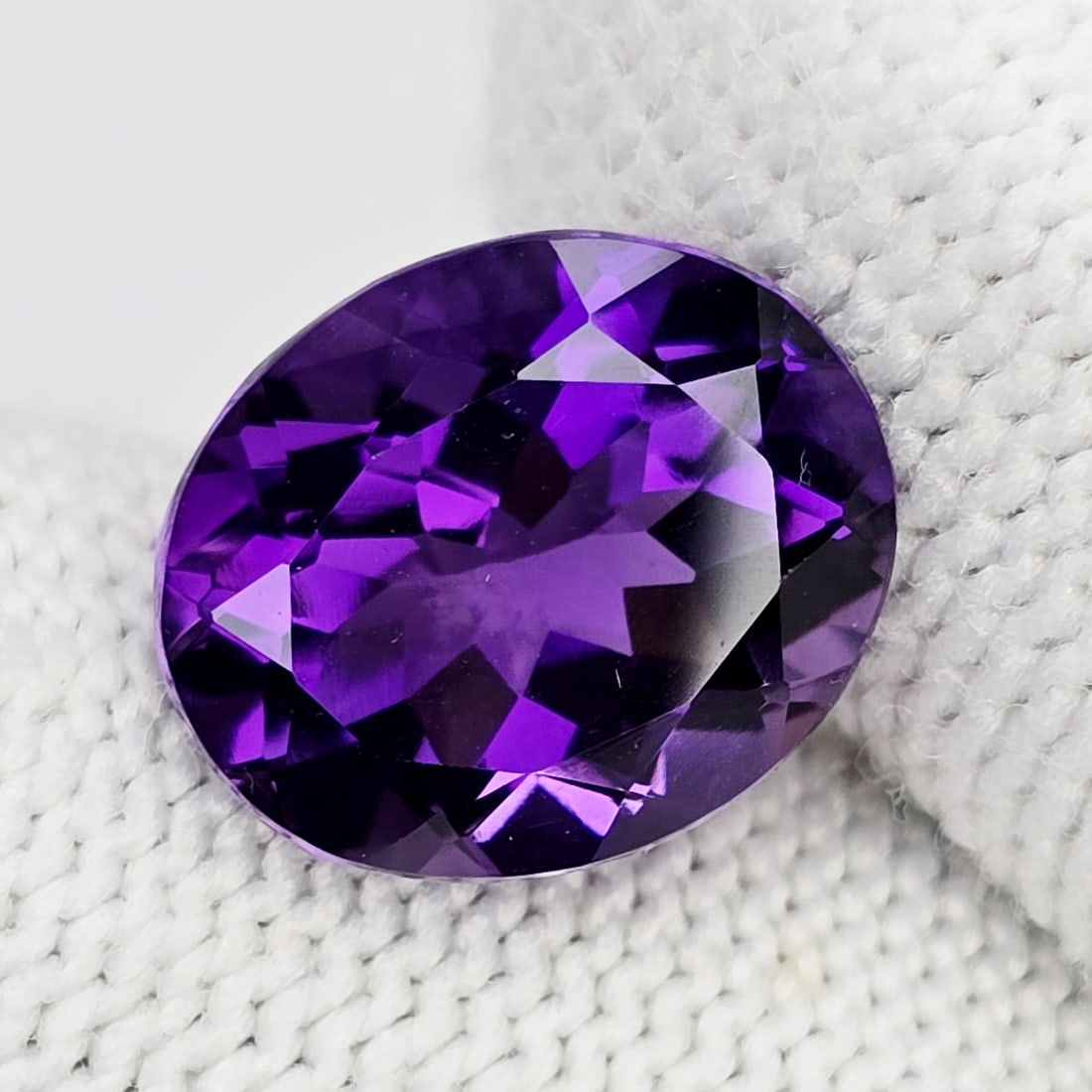6.14 Ct "Top Quality" Natural Deep Purple African Amethyst (1 of 4)