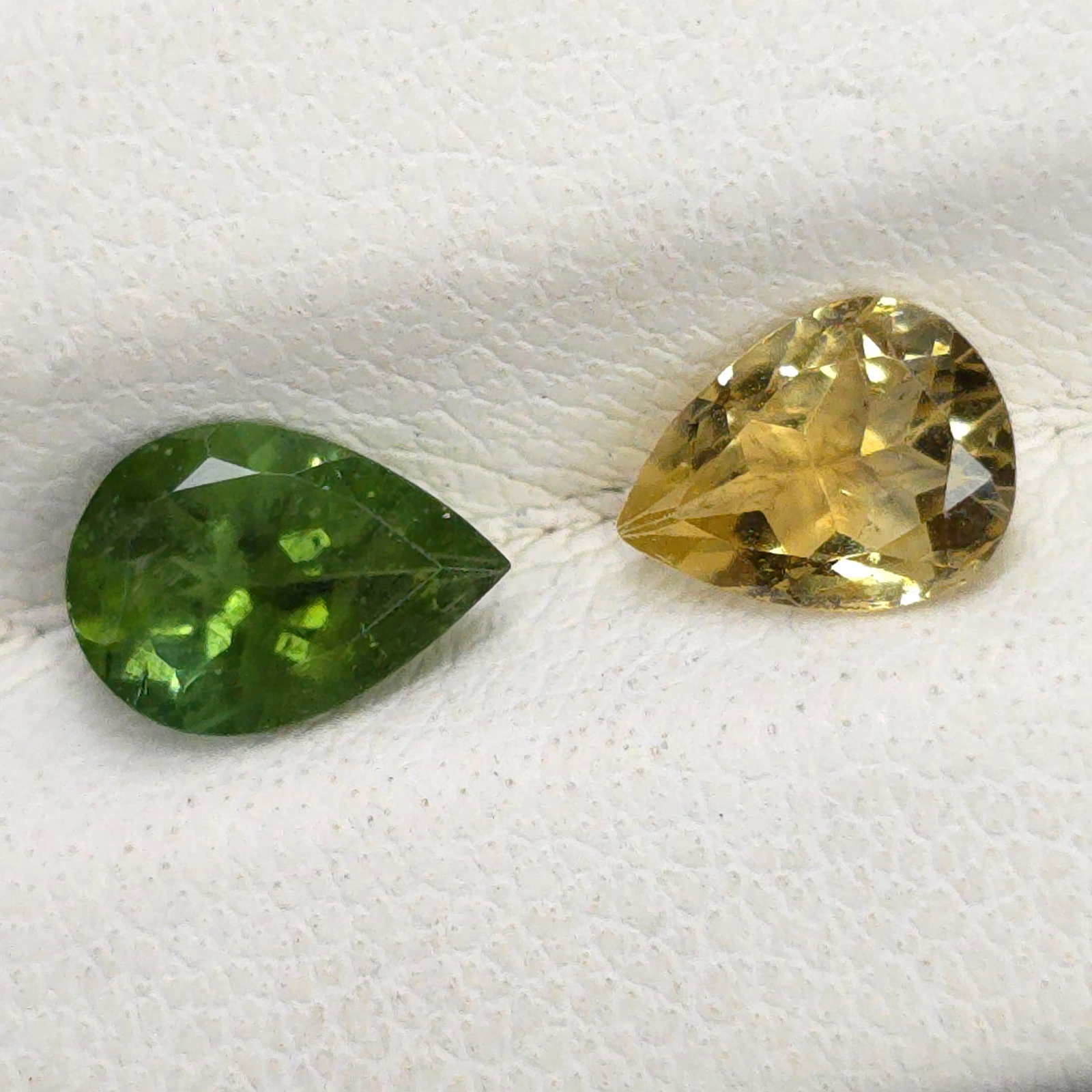 1.16 ct Natural Tourmaline Pair (1 of 2)