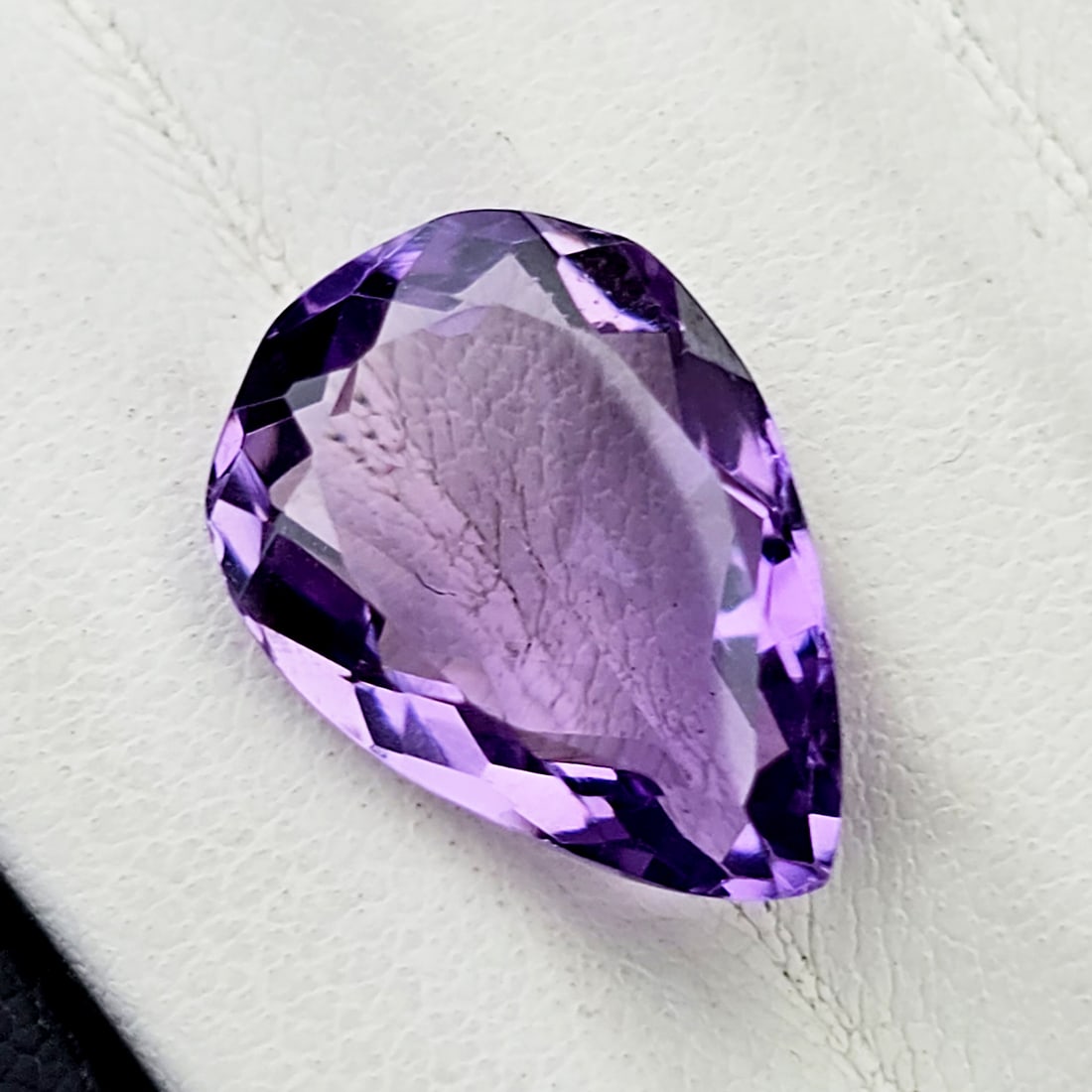 4.65 ct "Top Quality" Brazilian Natural Purple Amethyst (1 of 5)