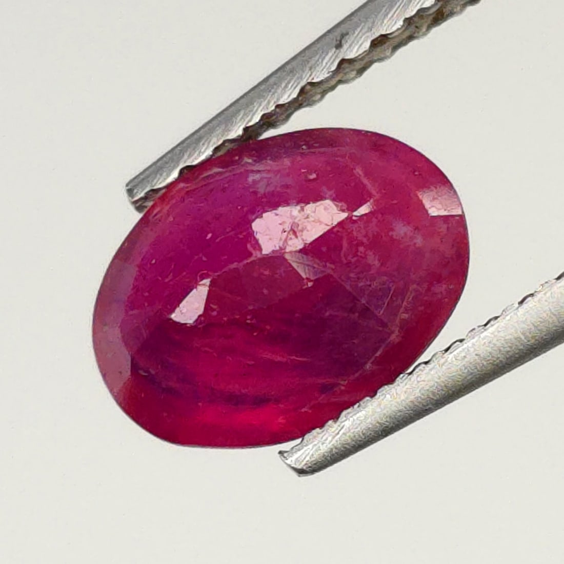 1.68 Ct Natural Red Ruby - 4