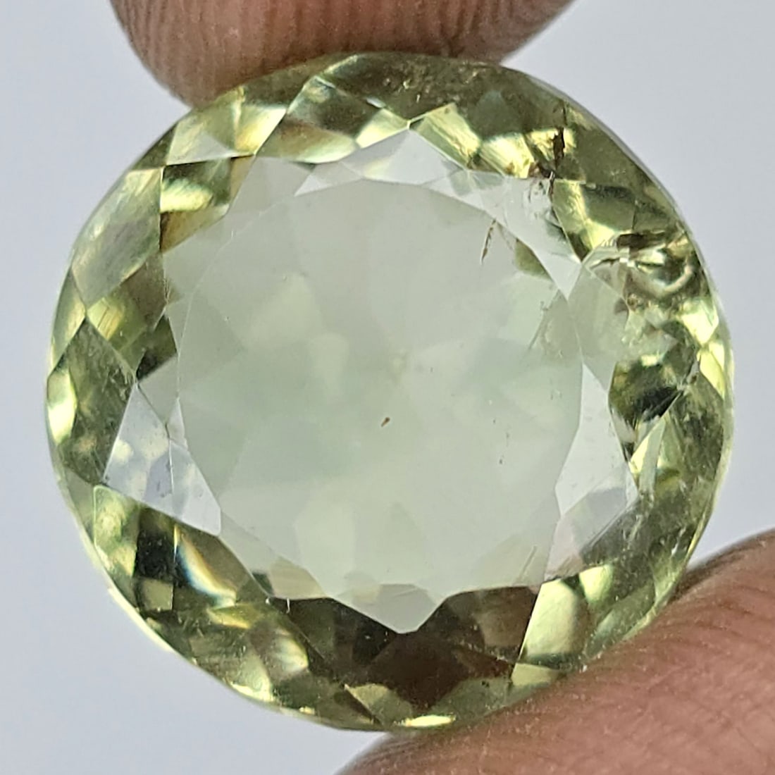 18.05 Ct "Top Quality" Natural Green Amethyst (1 of 4)