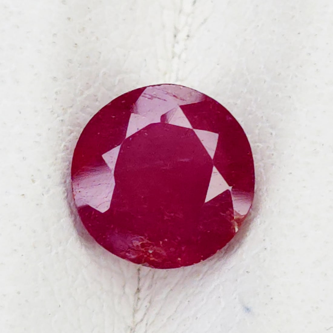 1.23 Ct Natural Red Ruby - 2