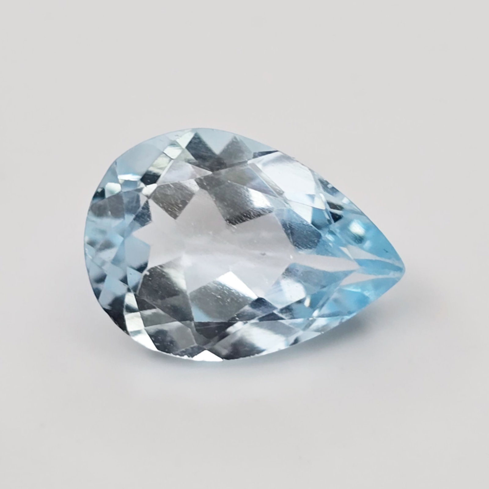 2.80 ct Natural Blue Topaz (1 of 3)