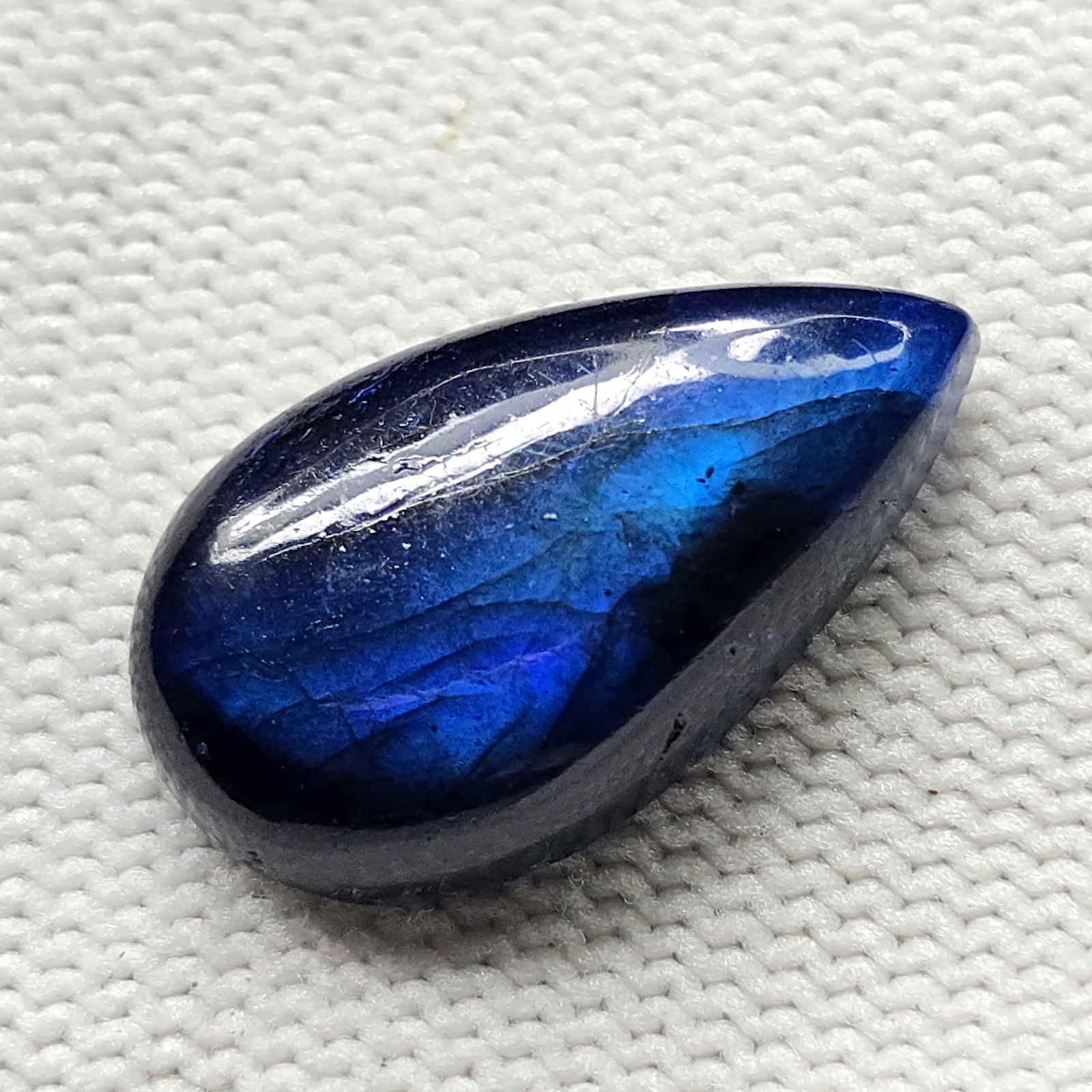 17.07 Ct "Stunning" Blue Fire Labradorite (1 of 3)