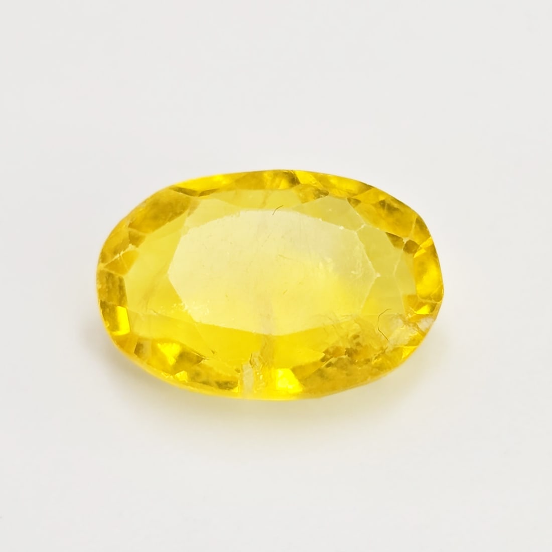 3.78 ct Natural Yellow Fluorite: Gemstones: Natural Yellow FluoriteCarat Weights: 3.78 ct Size/Dimensions: 12 X 8 X 5 mm