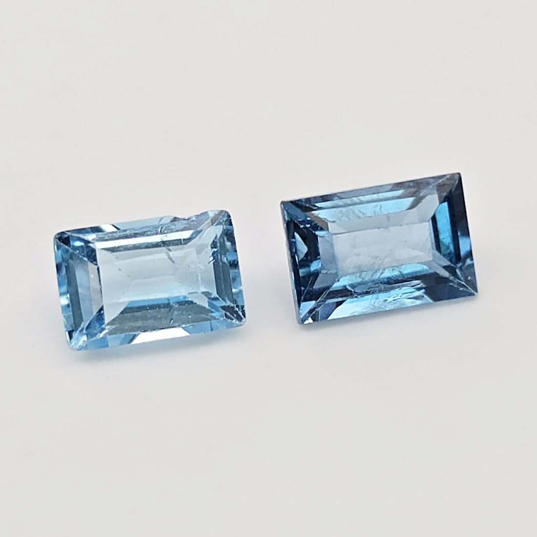 1.49 ct Natural Swiss Blue Topaz Pair: Gemstones: Natural Blue Topaz /Carat Weights: 1.49 ct /Size or Dimensions: 6 X 4 mm /Treatment: Irradiated