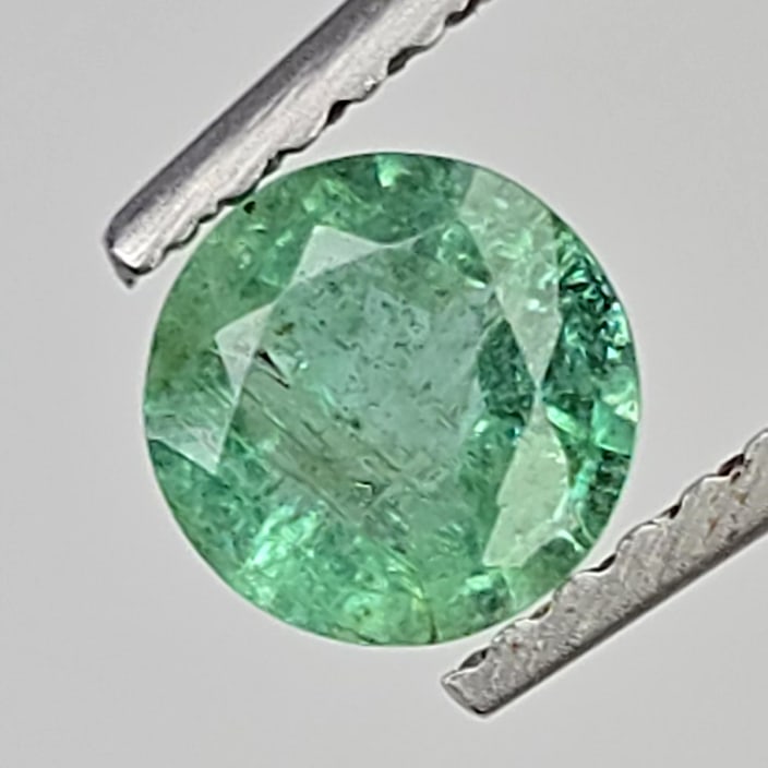 0.54 ct Natural Zambian Emerald (1 of 4)