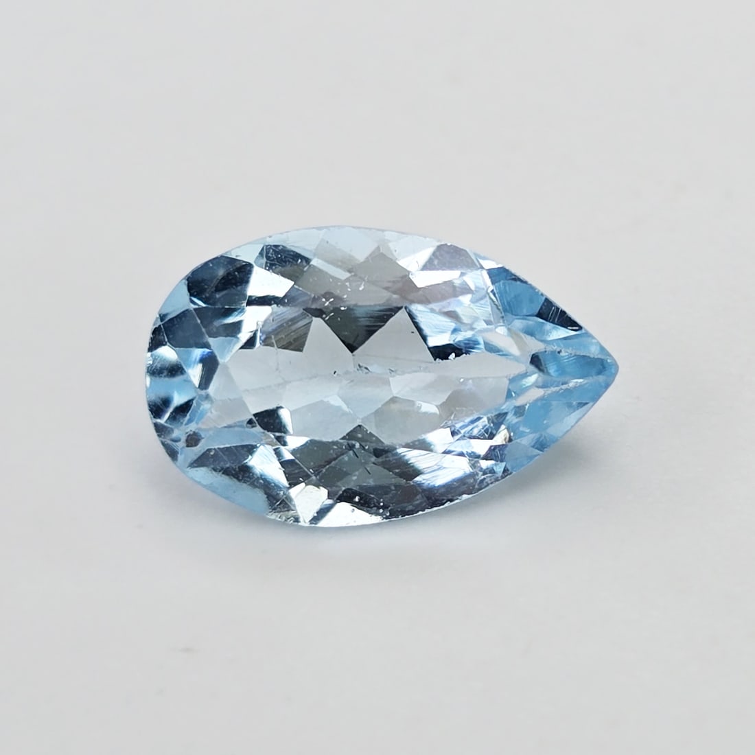 2.29 ct Natural Blue Topaz (1 of 3)