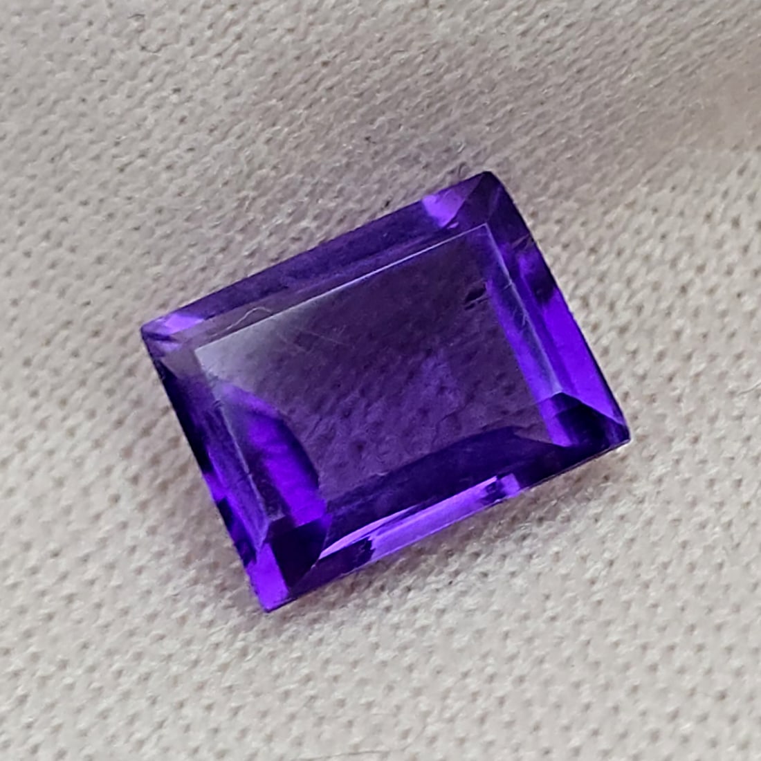 1.13 ct "Top Quality" Natural Deep Purple African Amethyst (1 of 5)