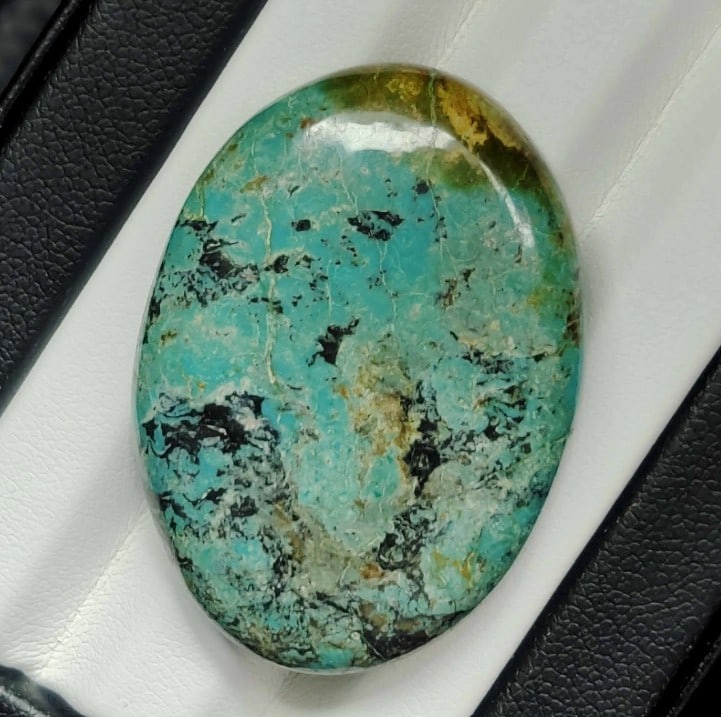 57.53 Ct Natural Tibetan Turquoise (1 of 2)
