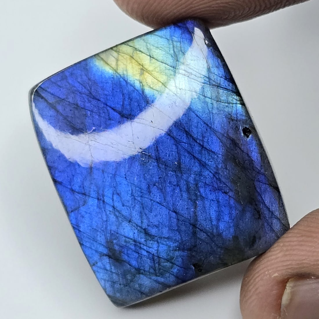 40.25 Ct Natural Blue Flash Labradorite (1 of 3)
