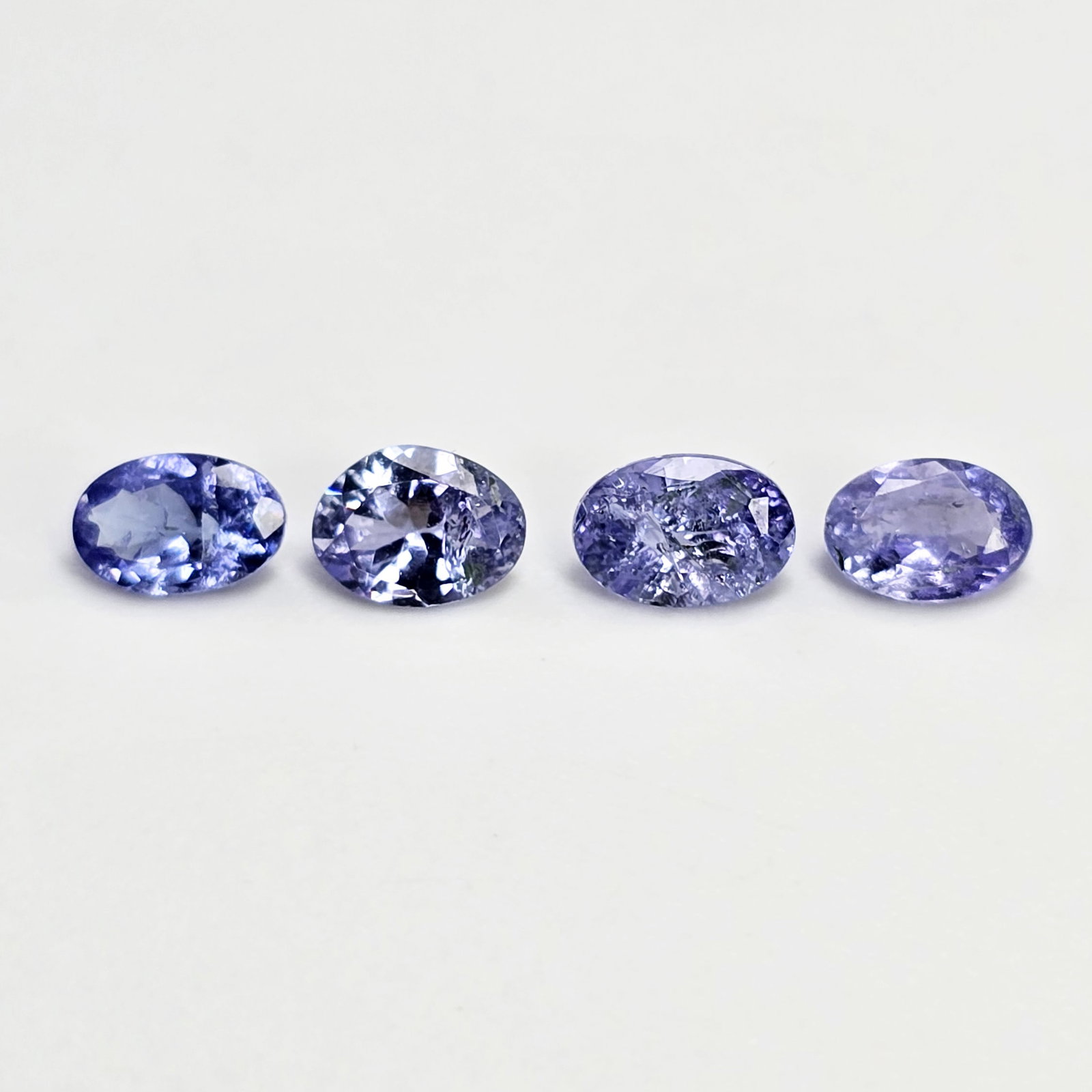1.94 ct Natural Tanzanite Oval: Gemstones: Natural Tanzanite /Carat Weights: 1.94 ct /Size or Dimensions: 6 X 4 mm Approx /