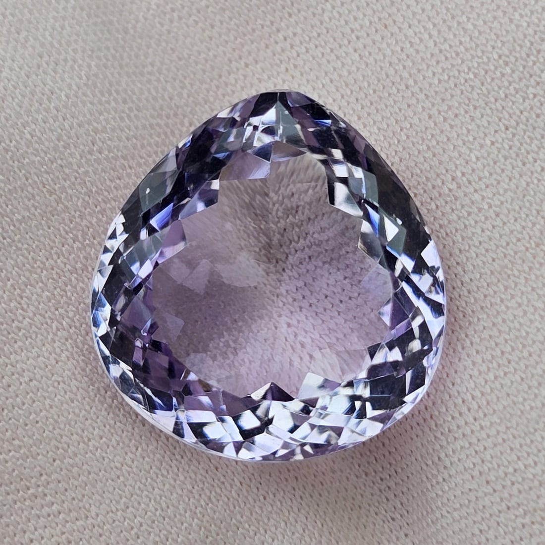21.16 ct "Top Quality" Brazilian Natural Pink Amethyst (1 of 4)