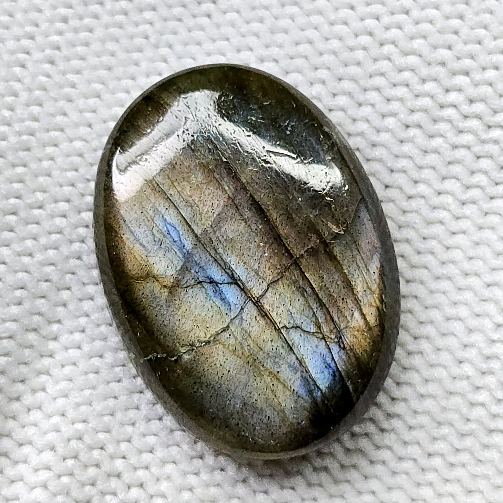21.26 Ct Natural Multicolor Labradorite (1 of 2)