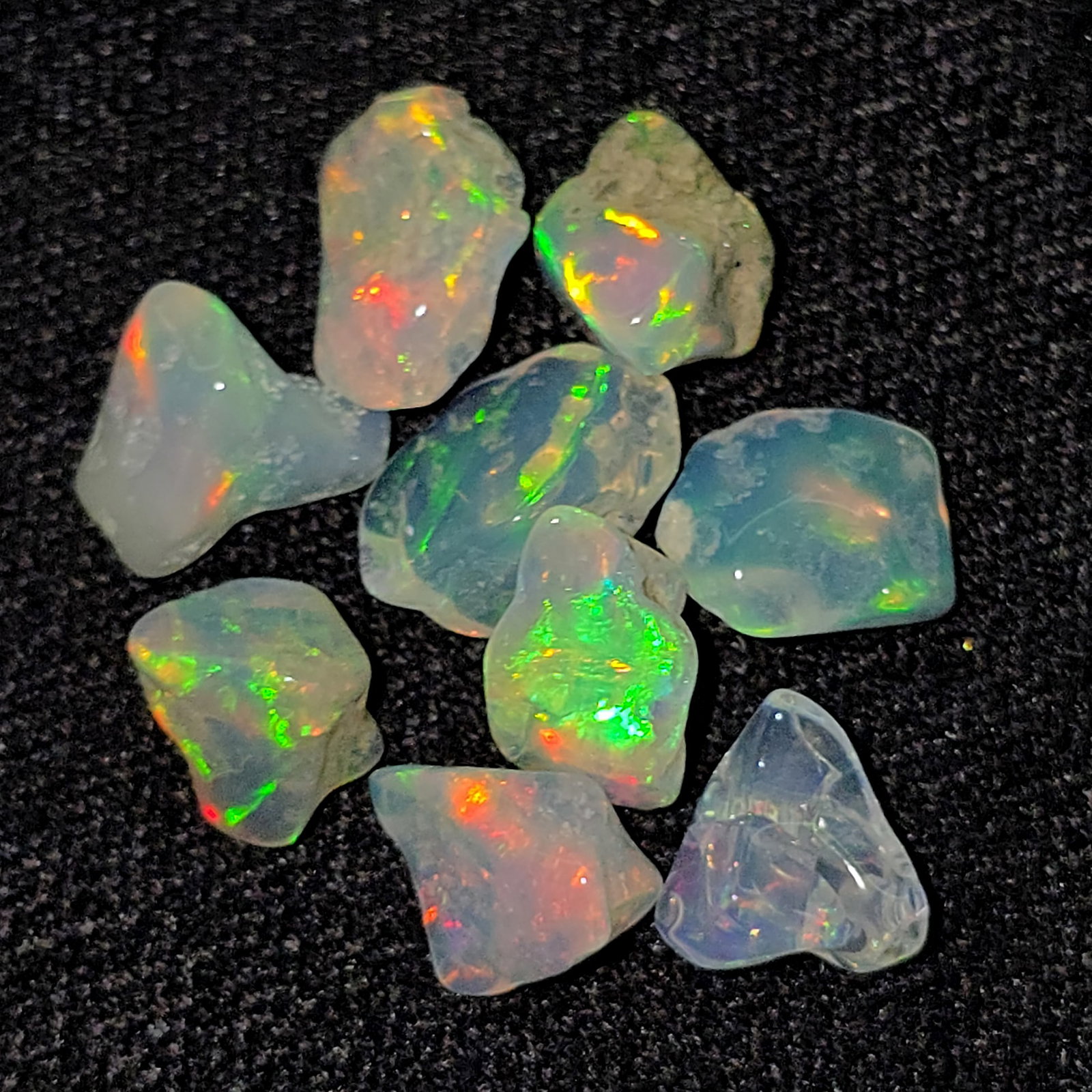 6.63 Ct Natural Ethiopian Fire Opal Rough: Gemstones: Natural Fire Opal /Carat Weights: 6.63 ct /Treatment: No