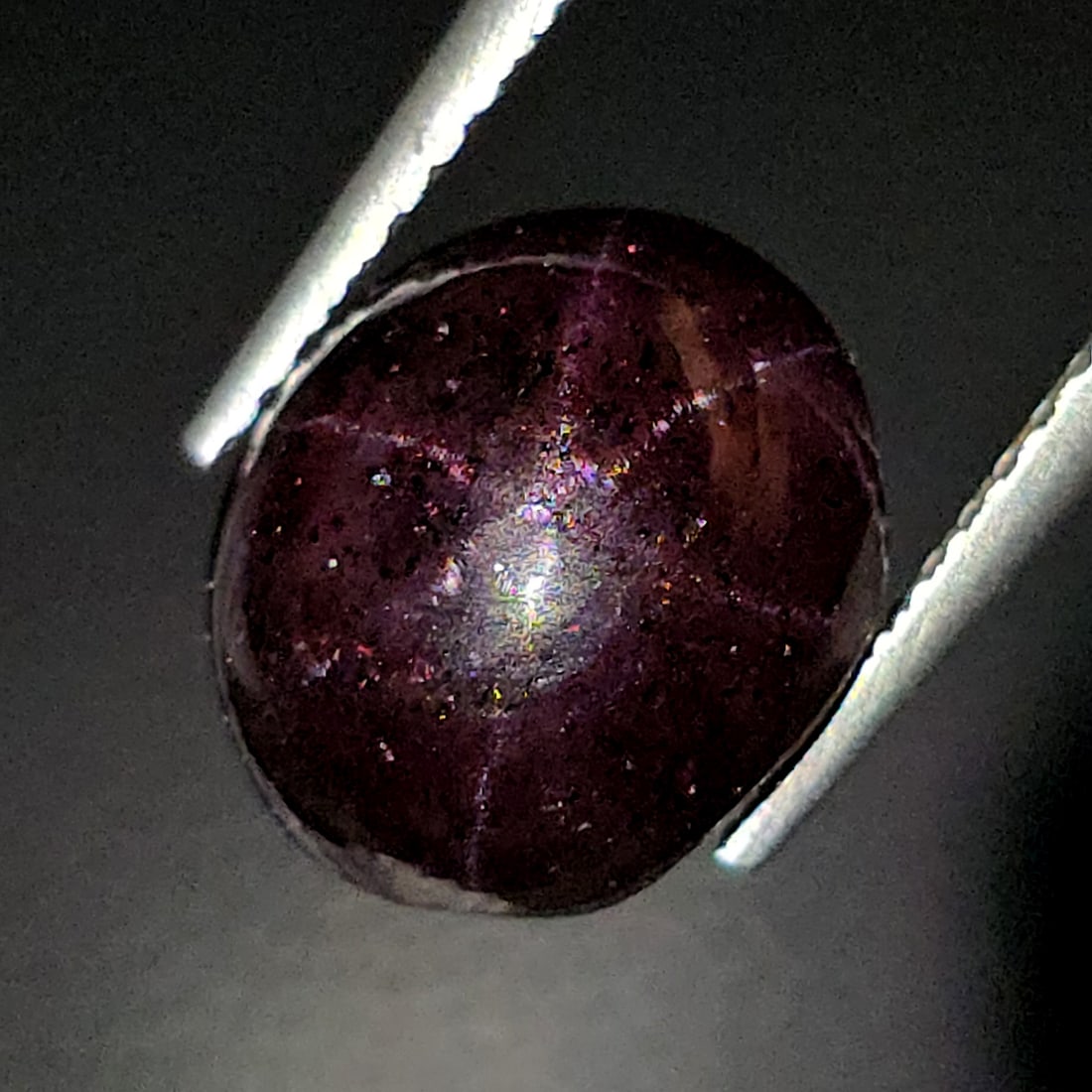 5.99 Ct Natural Star Garnet (1 of 3)