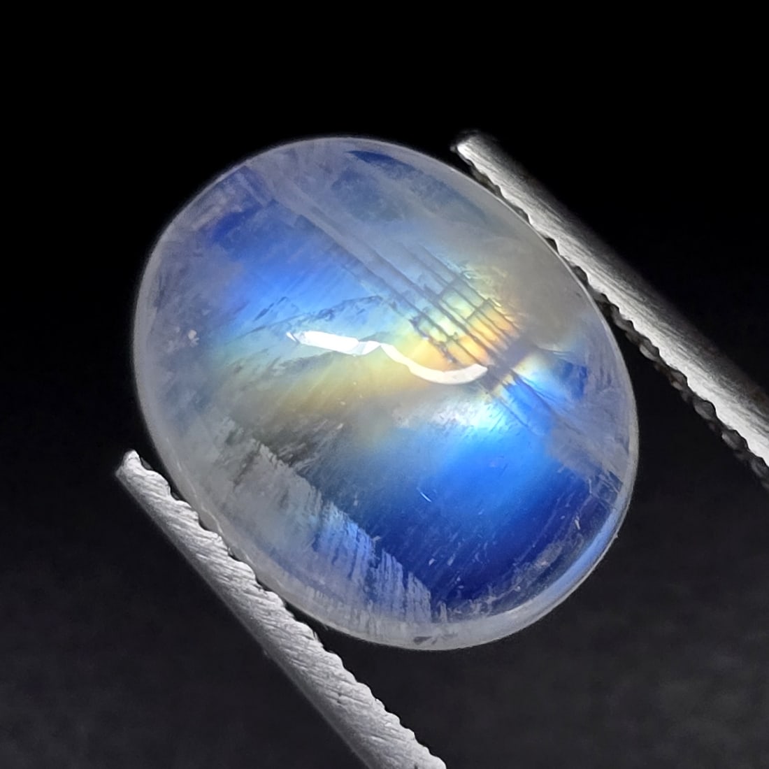 3.81 Ct Natural Royal Blue Moonstone (1 of 4)