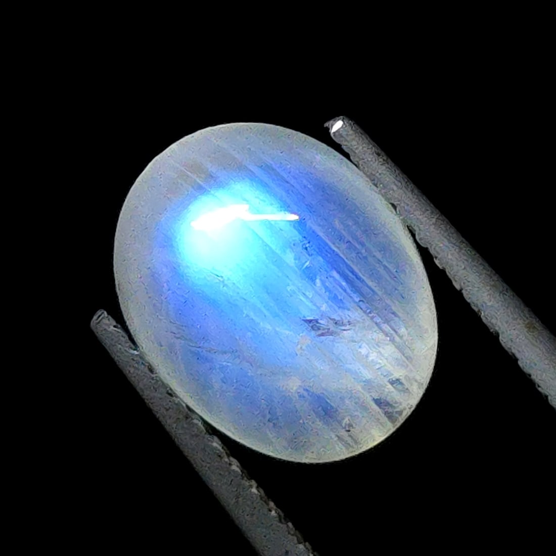 3.75 Ct Natural Royal Blue Moonstone (1 of 3)