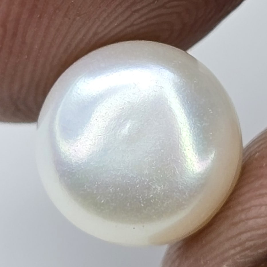 5.93 ct Natural Fresh Water Pearl (1 of 3)