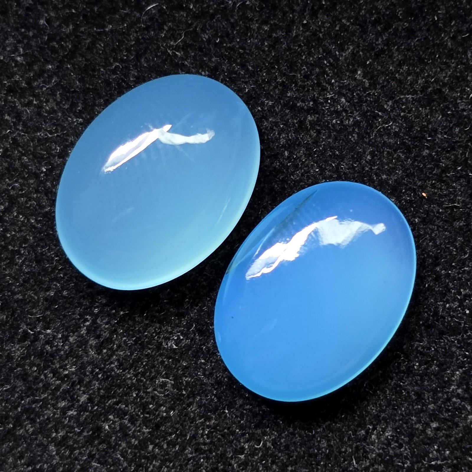 17.61 ct Natural Chalcedony Oval Pair (1 of 3)