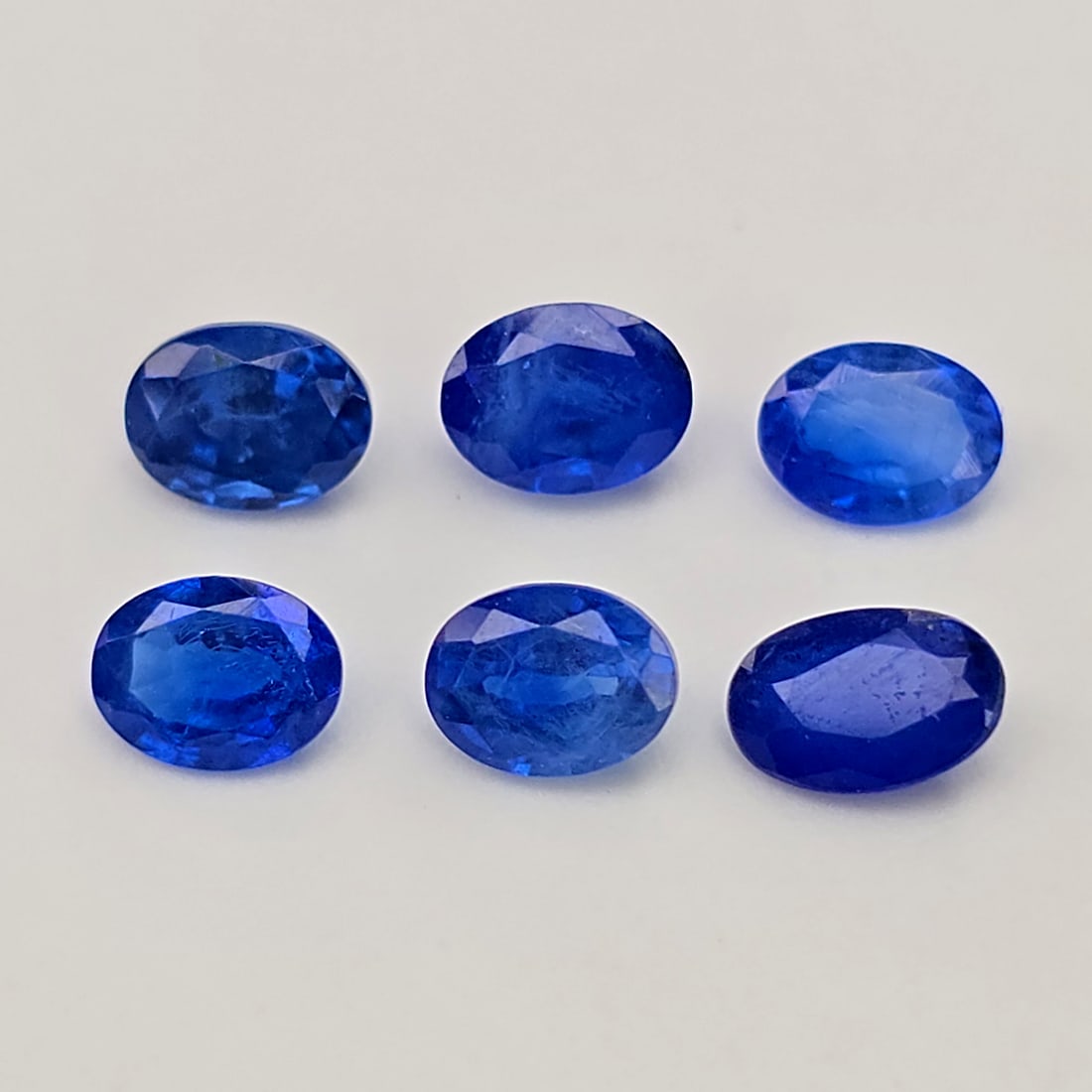 1.16 Ct Natural Blue Spinel Oval Set (1 of 2)