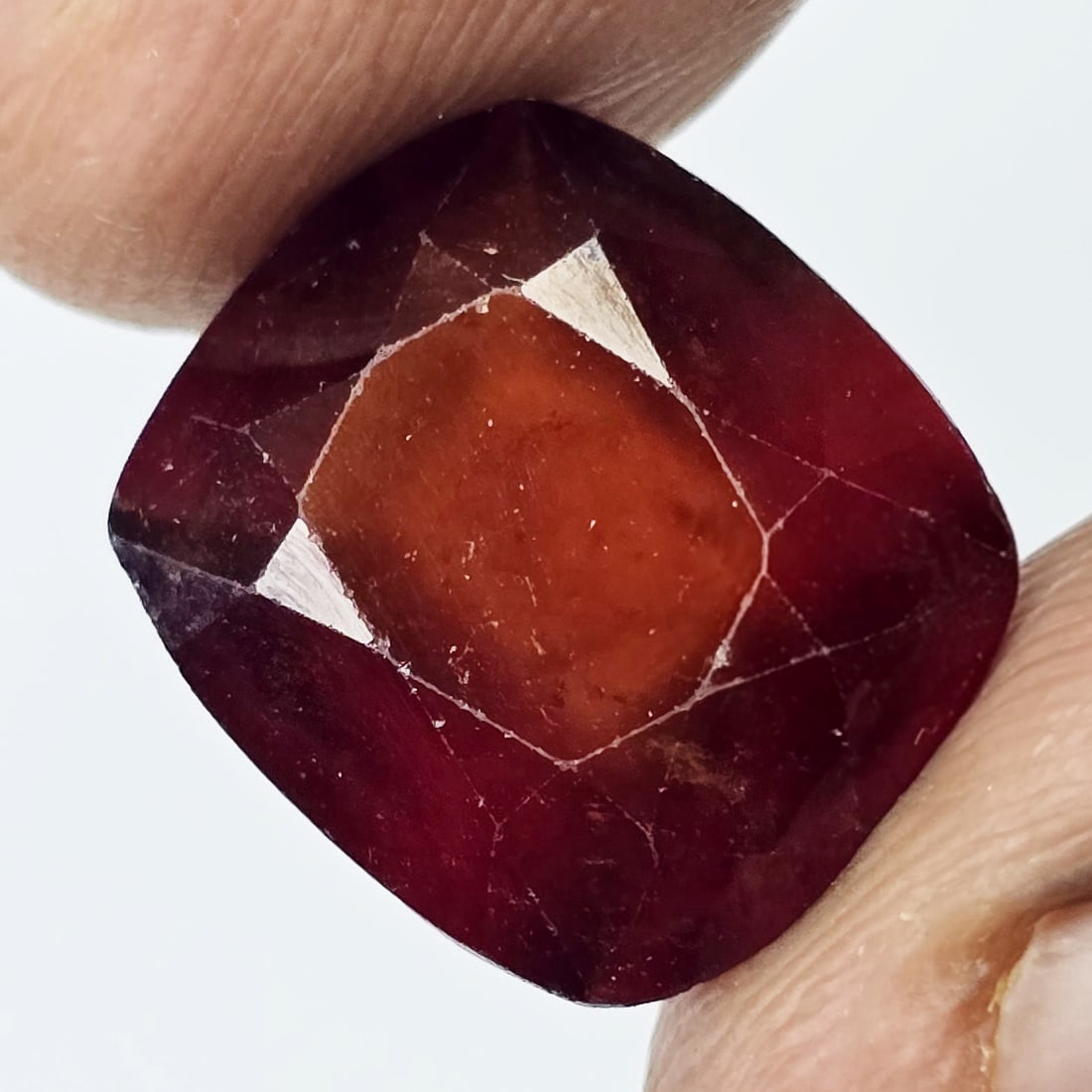 9.98 Ct Natural Hessonite Garnet: Gemstones: Natural Hessonite Garnet /Carat Weights: 9.98 ct /Size or Dimensions: 13.70 X 12 X 7 mm /Treatment: None
