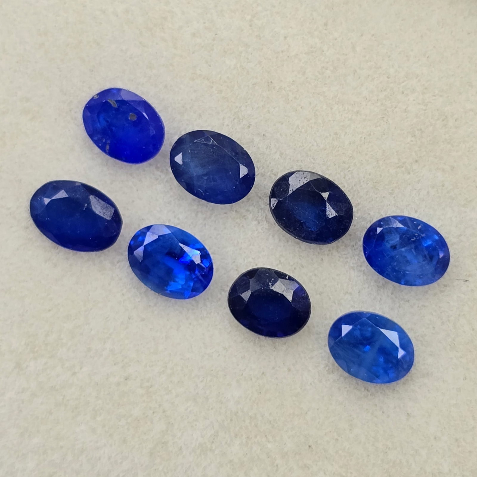 1.60 Ct Natural Blue Spinel Oval Set (1 of 2)