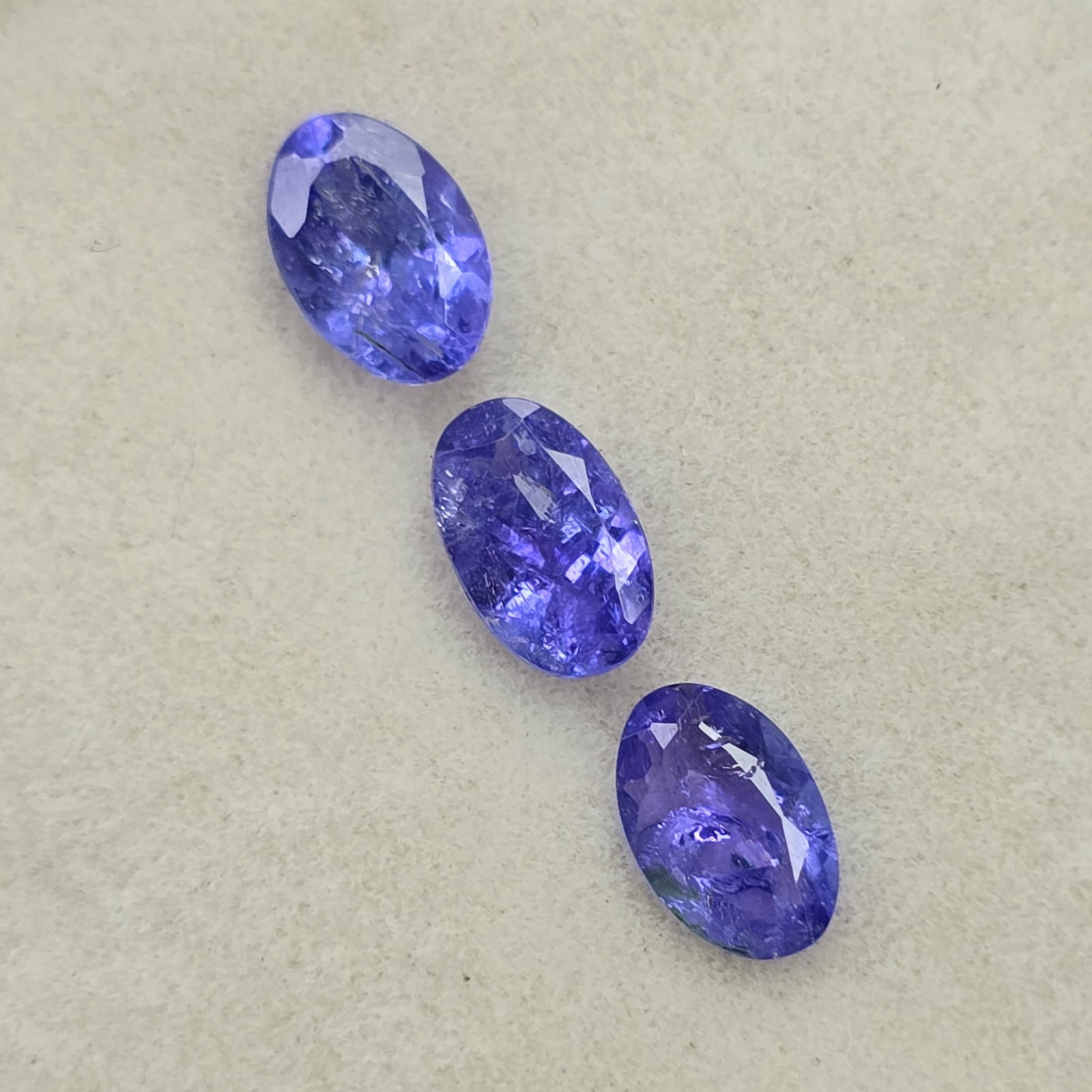 1.41 ct Natural Tanzanite Set (1 of 2)