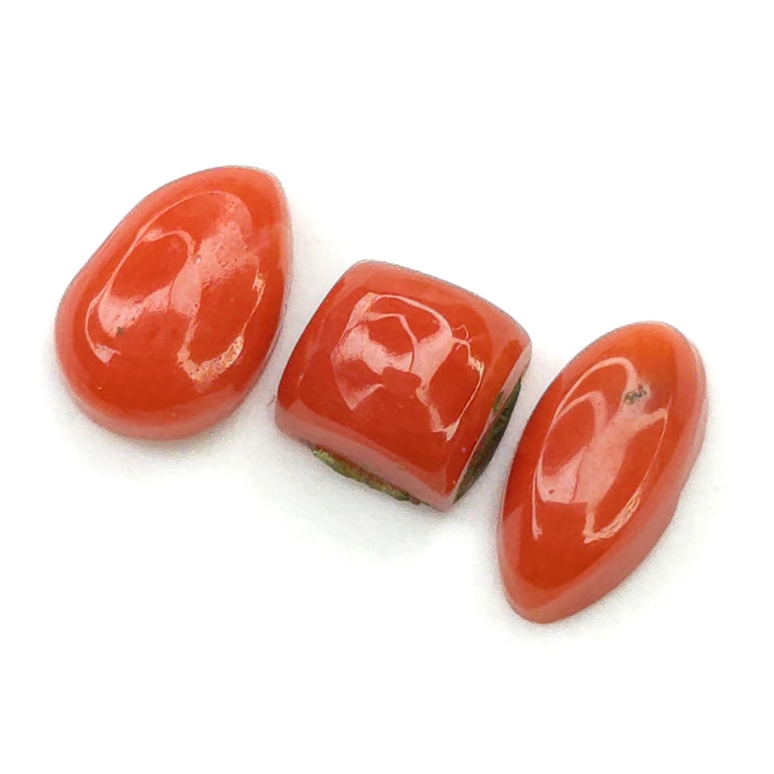 1.24 ct Natural Red Coral Set: Gemstones: Natural Red Coral /Carat Weights: 1.24 ct /Size or Dimensions: Square(4 X 4), Marquise(6.30 X 3.10), Pear(5.90 X 3.90) mm