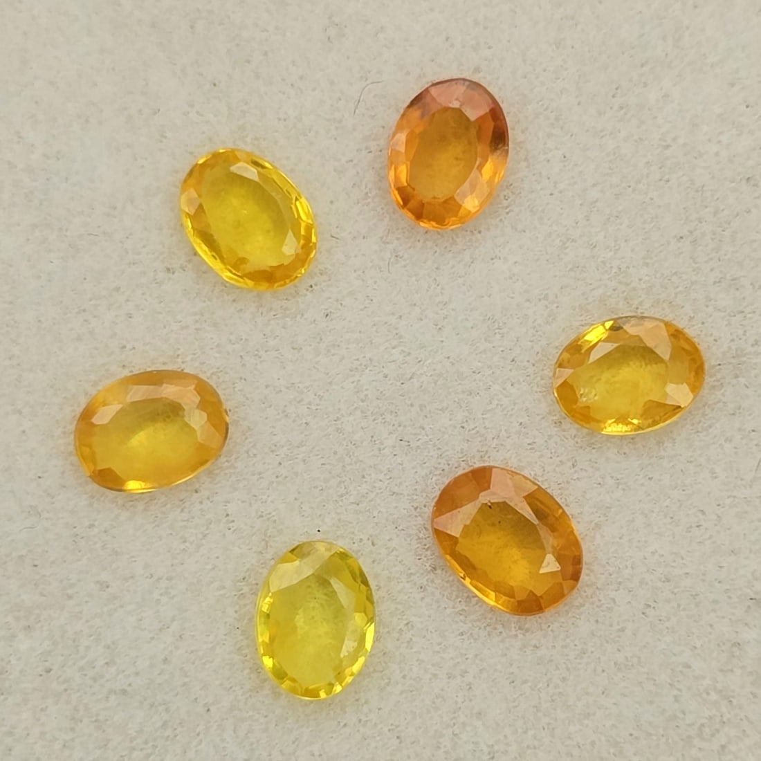 1.07 Ct "Top Quality" Natural Yellow Sapphire Set: Gemstones: Natural Sapphire /Carat Weights: 1.07 ct /Size or Dimensions: 4 X 3 mm /Treatment: Heated