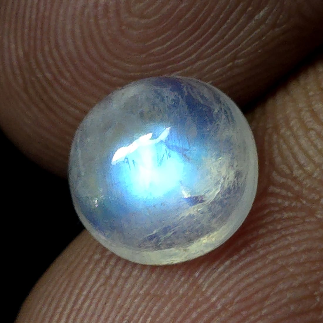 2.75 Ct Natural Royal Blue Moonstone (1 of 3)