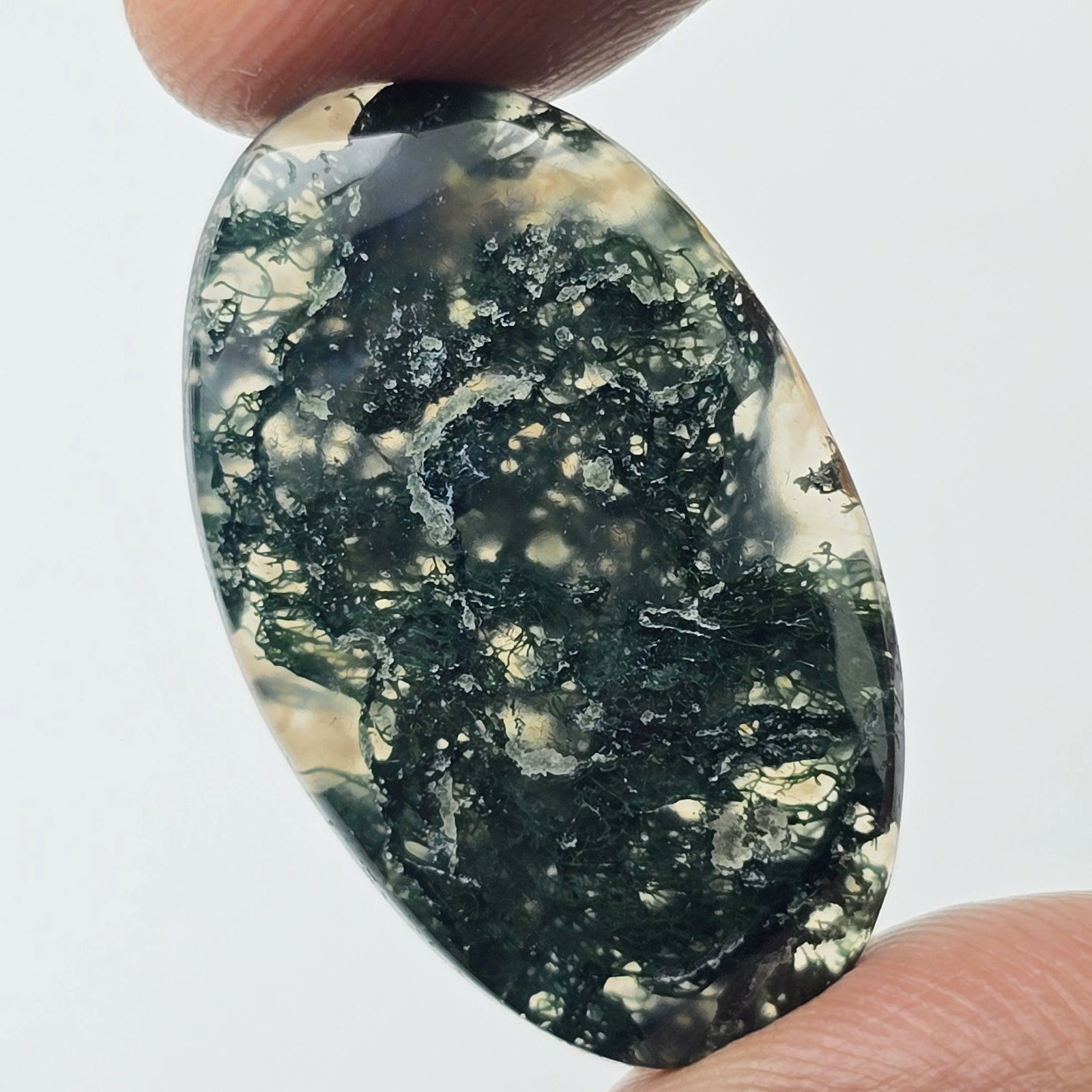 17.33 Ct Natural Moss Agate (1 of 3)