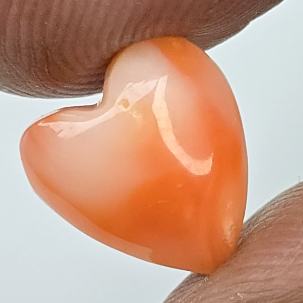 2.27 ct Natural Pink Coral Heart: Gemstones: Natural Pink Coral /Carat Weights: 2.27 ct /Size or Dimensions: 10 X 9 X 3.60 mm