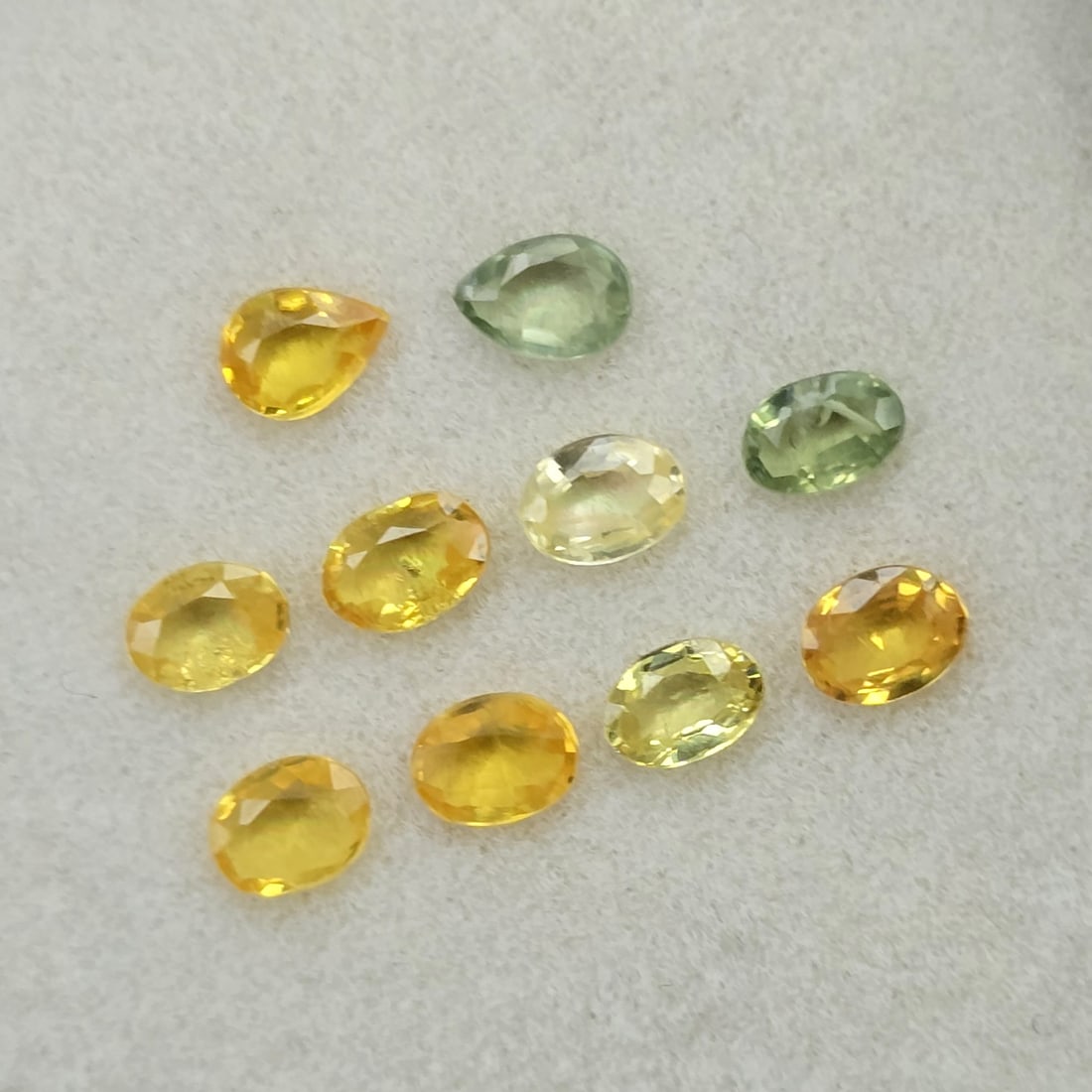 1.55 Ct Natural Sapphire Set - 2