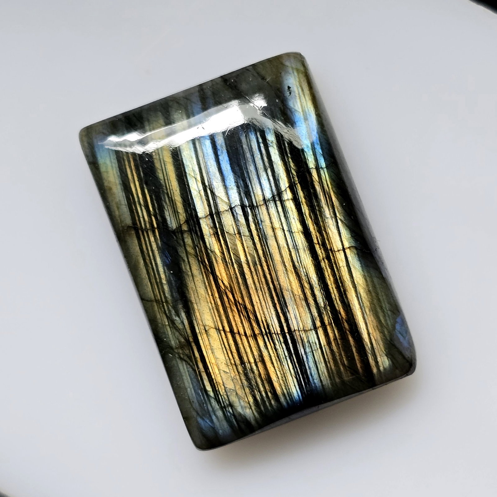 39.76 Ct Natural Multicolor Labradorite (1 of 2)