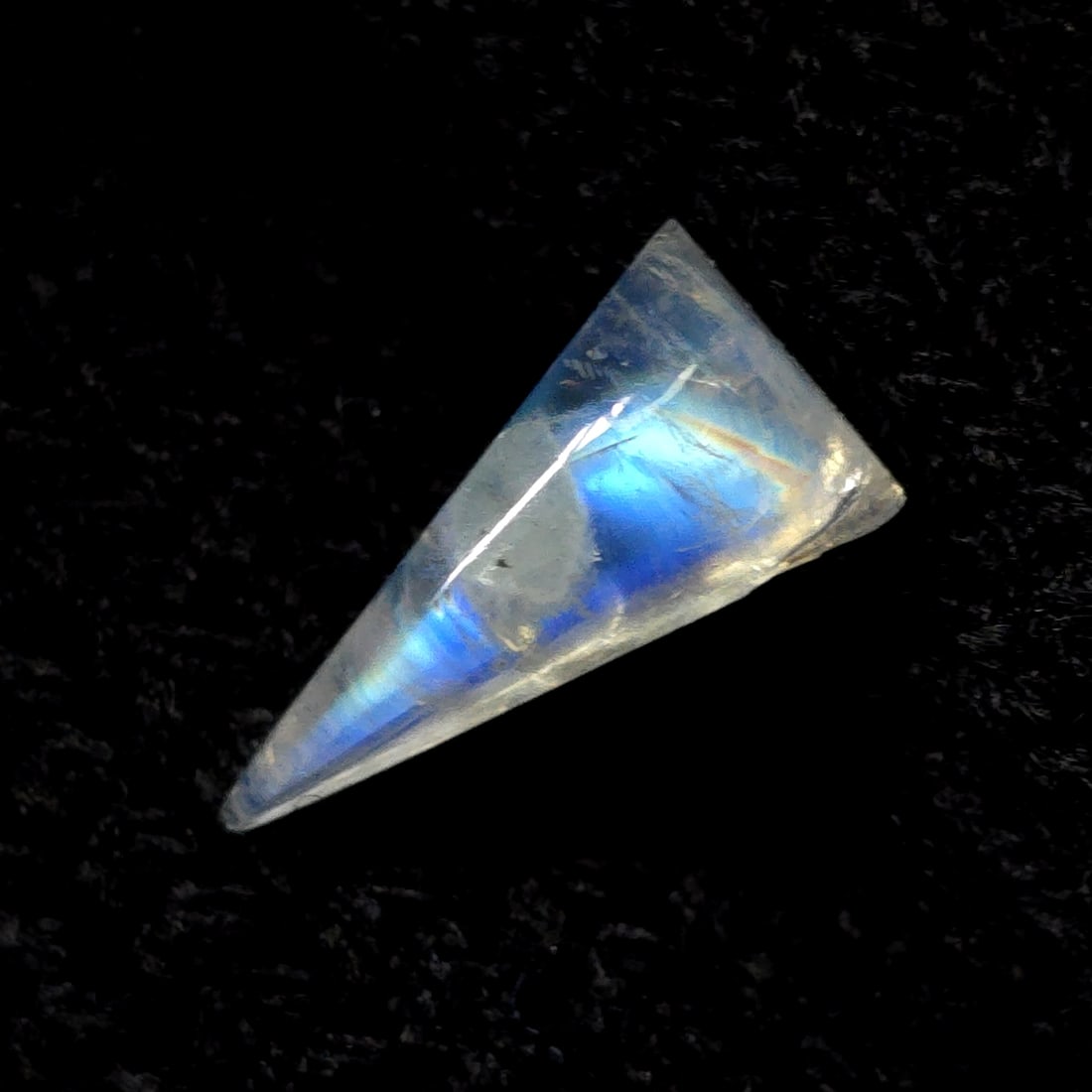 3.34 Ct Natural Royal Blue Moonstone (1 of 2)