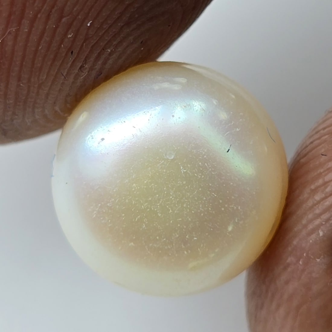 6.64 ct Natural Fresh Water Pearl (1 of 2)