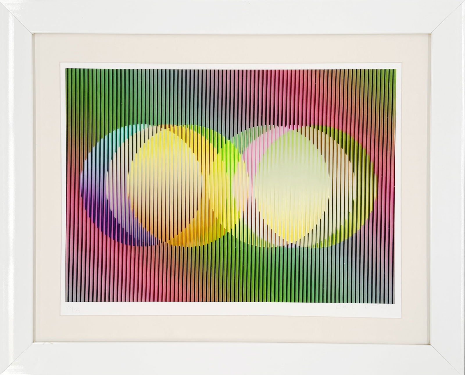 CARLOS CRUZ-DIEZ, Serie Cardíaca Círculo 1, 2015: Artist: Carlos Cruz-Diez (1923–2019)Title: Serie Cardíaca Círculo 1Year: 2015Medium: LithographDimensions: 43 × 56 cmEdition: 17/75"Created in 2015, Serie Cardíaca Círculo 1 belongs to a late p