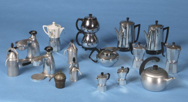 16 Vintage Coffee Pot & Coffee Makers Including Esp: Includes: Chrome & Aluminum examples, various manufactures and styles